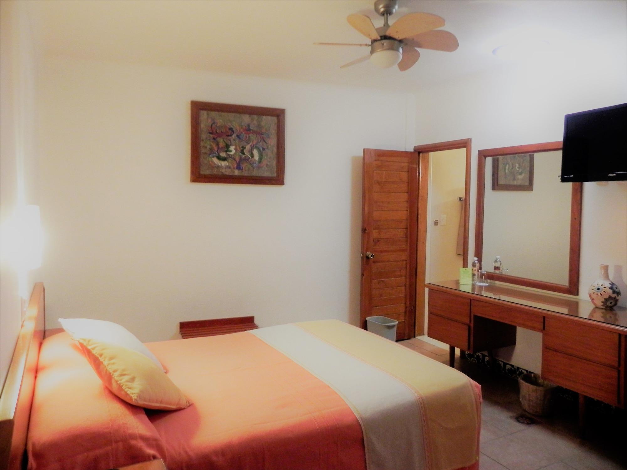 Hotel Oaxaca Real エクステリア 写真