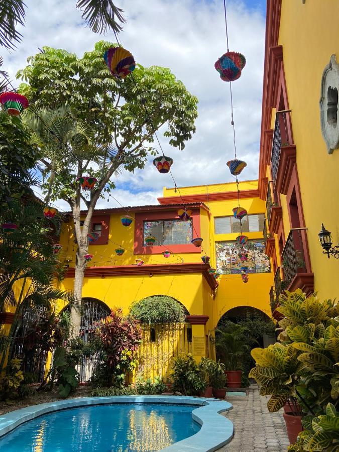 Hotel Oaxaca Real エクステリア 写真